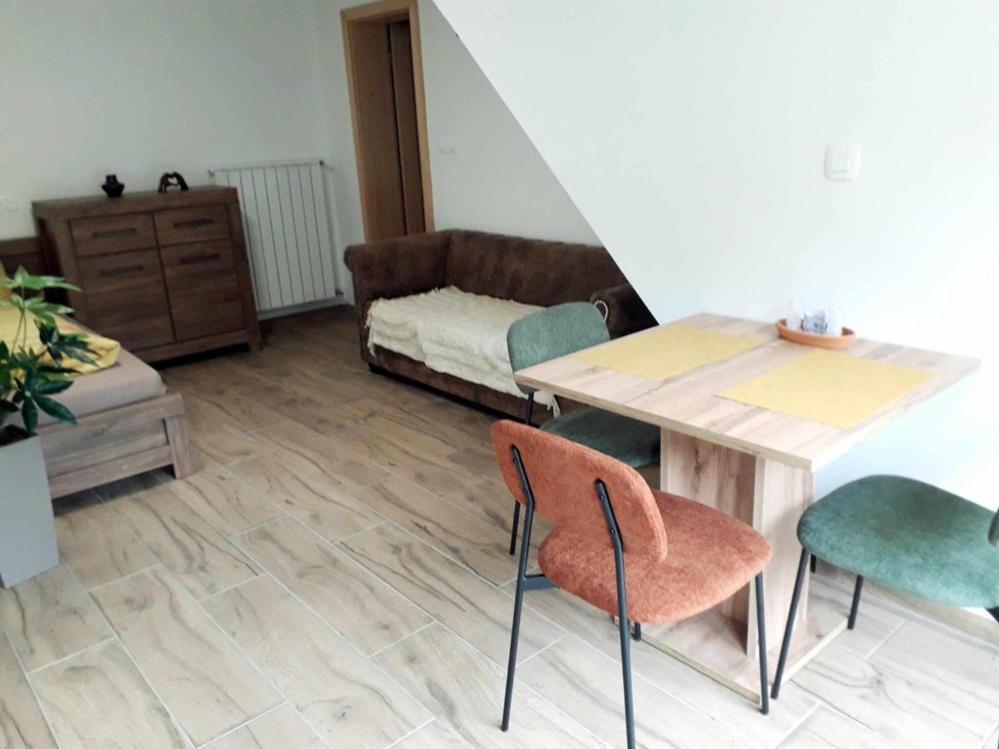 Apartmaji Brloznica Pod Veliko Planino Luče Eksteriør bilde