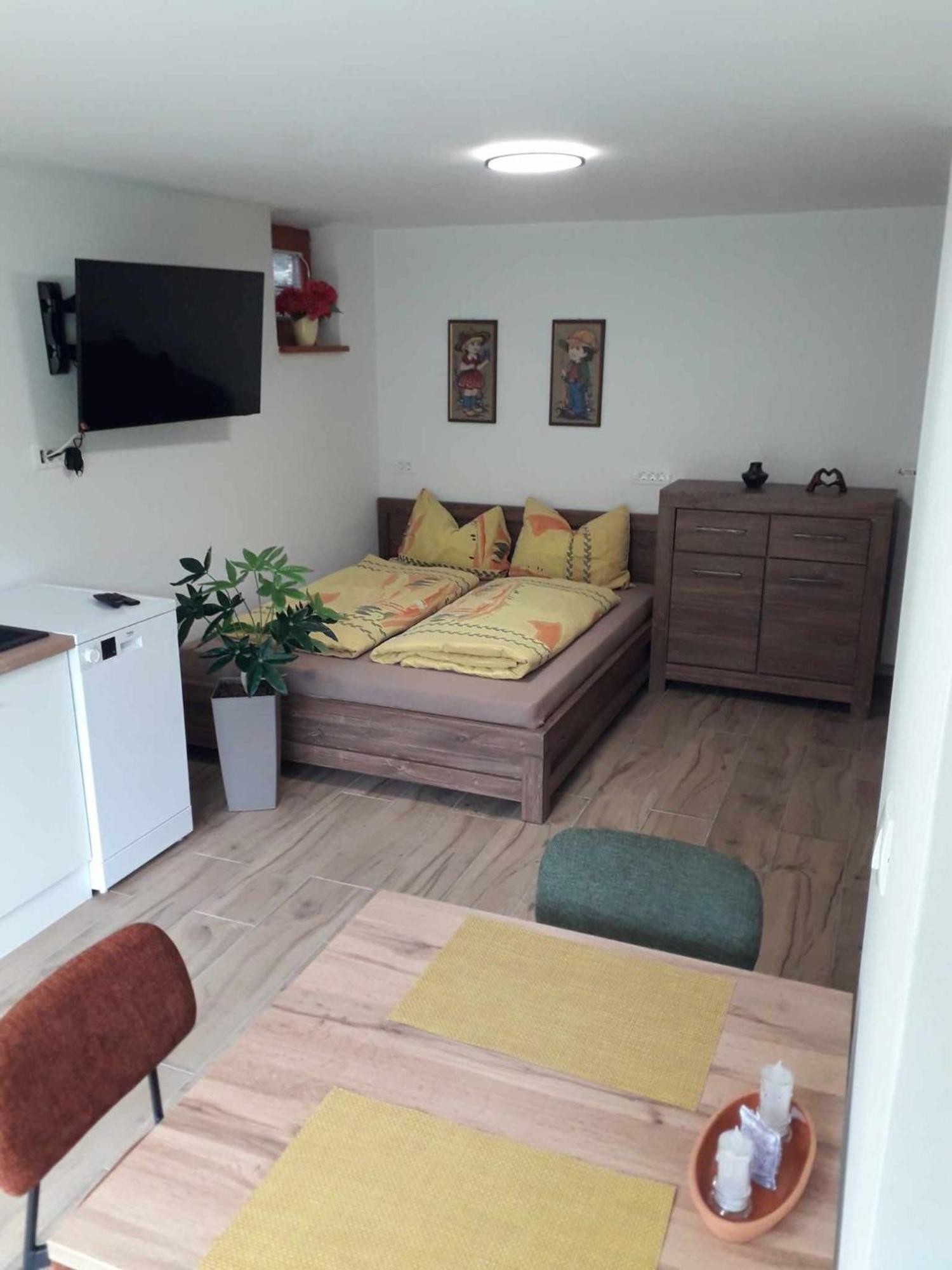 Apartmaji Brloznica Pod Veliko Planino Luče Eksteriør bilde